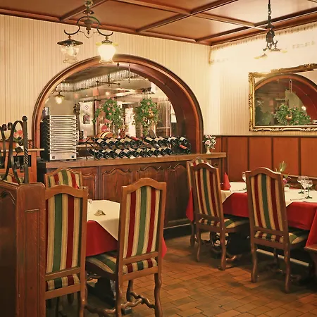 Logis Restaurant De L'etoile 2*