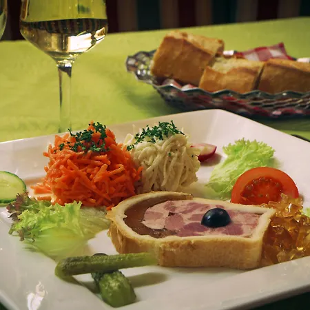 Hotel Logis Restaurant De L'etoile