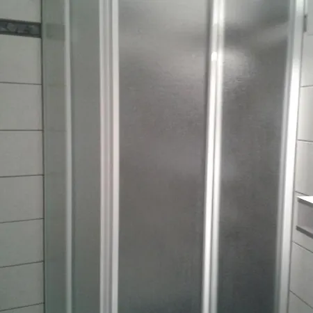 Hotel De L'étoile 2*