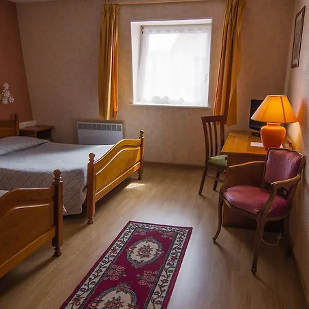 Logis Restaurant De L'etoile Hotel 2*