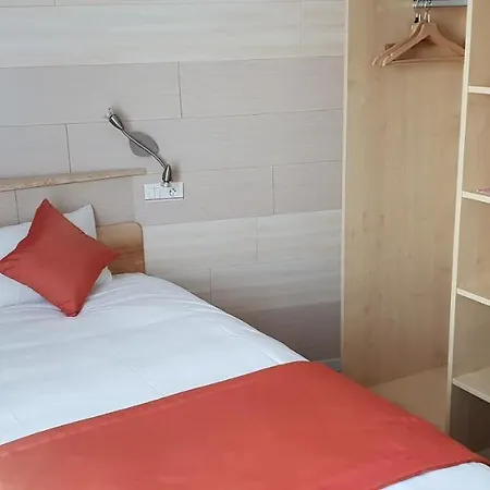 فندق Hostellerie De L'etoile Wasselonne