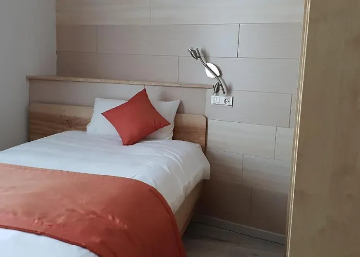 Logis Restaurant De L'etoile 2*